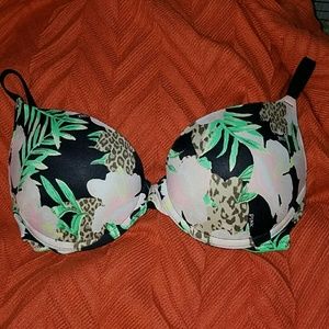 VS PINK Tropical Bra