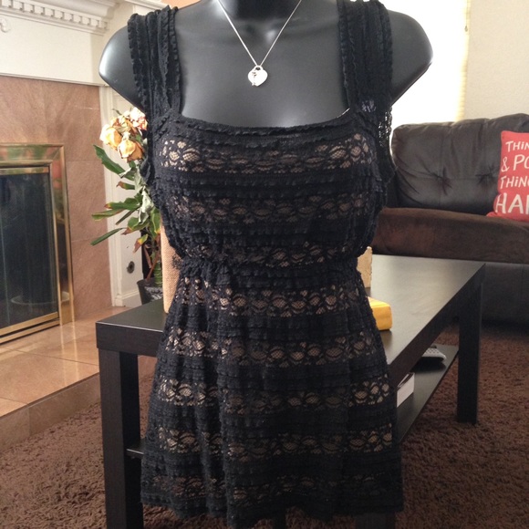 🎉TODAYS SALE🎊 Beautiful top ❣️