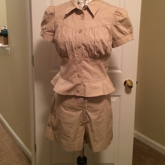 BEBE TWO PIECE SHORT SET
