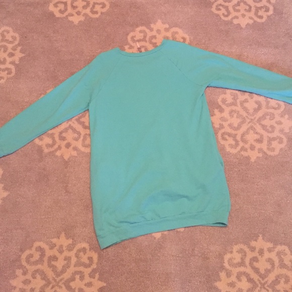 Turquoise Tunic with Pockets - Picture 3 of 3