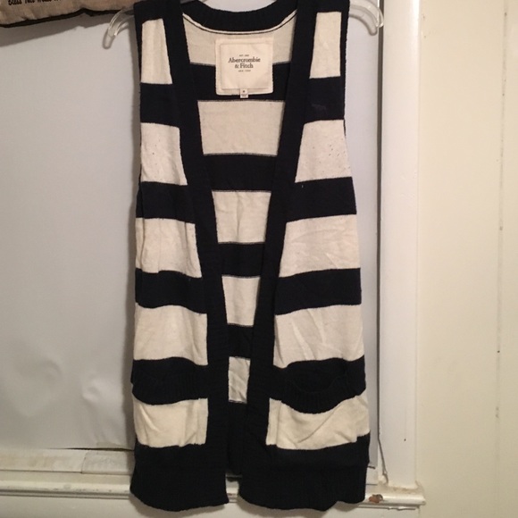 Abercrombie and fitch sweater