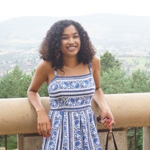 Meet your Posher, Elena