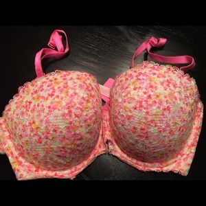 Victoria Angel strapless bra NWOT