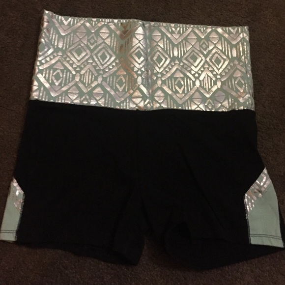 NWOT Victoria's Secret pink yoga shorts