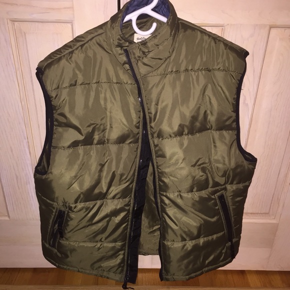 Men's Olive Green Puffy Vest