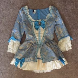 Marie Antoinette Costume