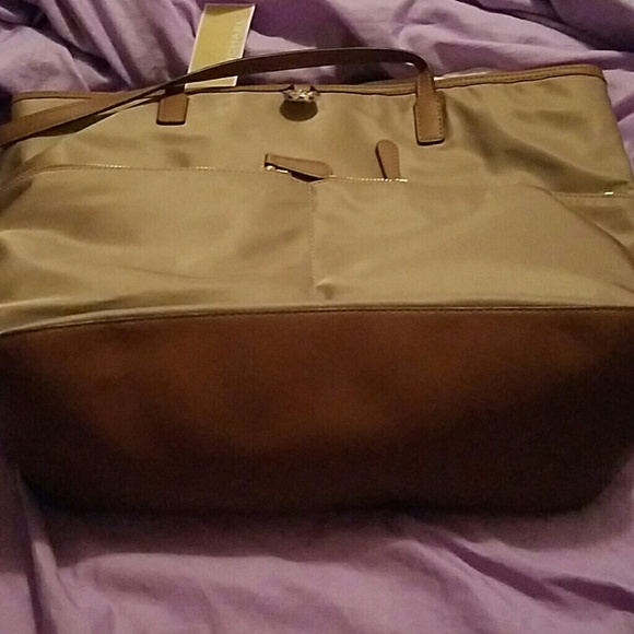 MICHAEL KORS LG POCKET TOTE