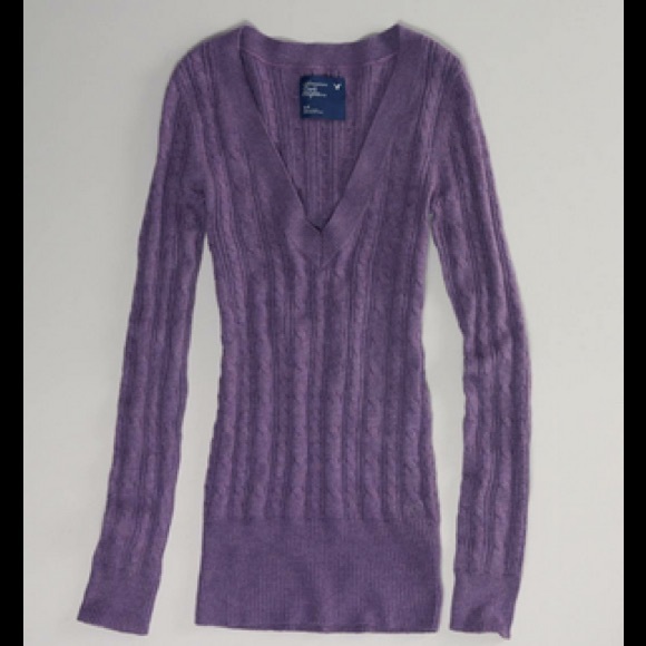 American Eagle Sweater