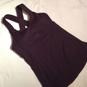 Lululemon workout tank w built in bra S/M