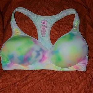 VS PINK Yoga Push Up Sports Bra