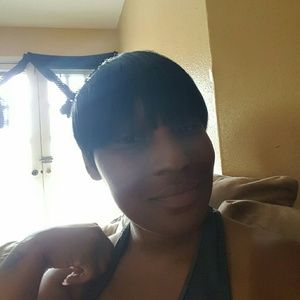 Meet your Posher, Tierra