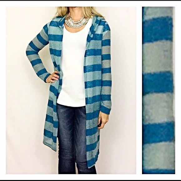 🔥SIZZLE SALE🔥Slub Striped Cardigan Knit sold - Picture 2 of 4