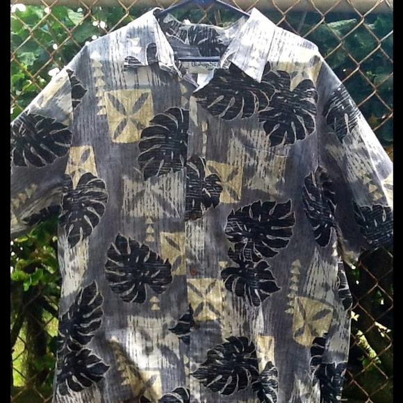 🌴Beautiful Men's Hawaiian Aloha Shirt🌴