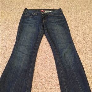 Lucky brand bootleg jeans