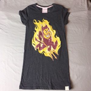 VS PINK ASU Sequin Tee