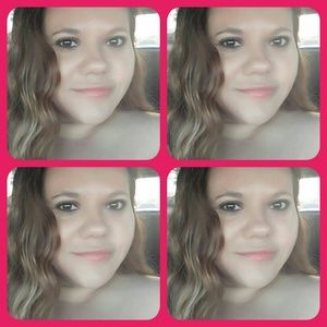 Meet your Posher, Brenda