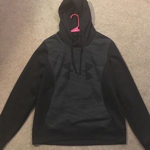 Under armour hooded sweatshirt