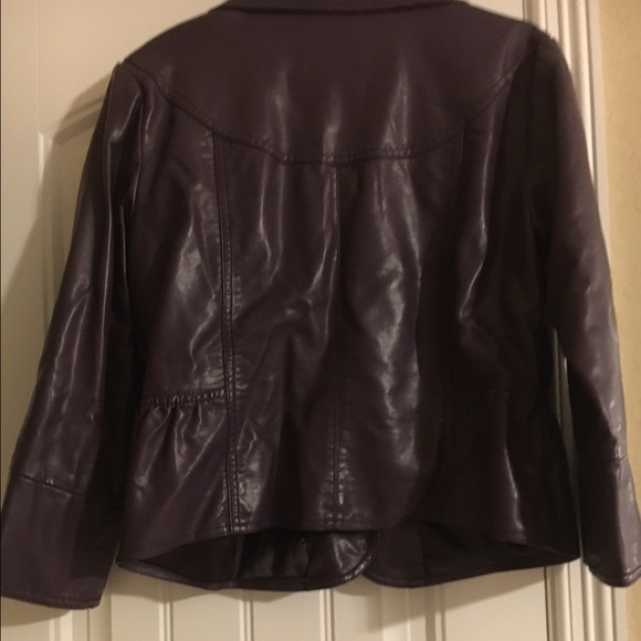 ❌❌Bagatelle leather jacket - plum color❌❌ sold - Picture 3 of 3