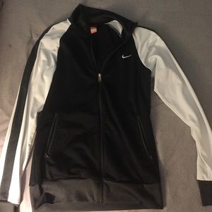 Girls Nike sweatshirt
