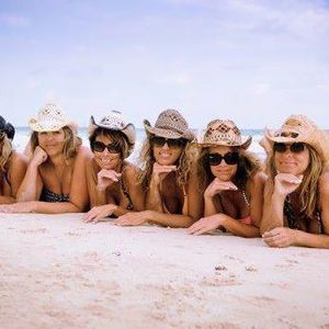 Meet your Posher, Tj