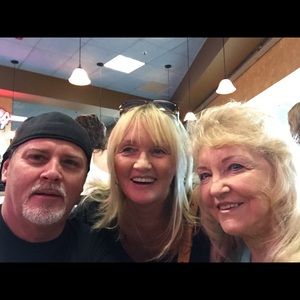 Meet your Posher, Tracy