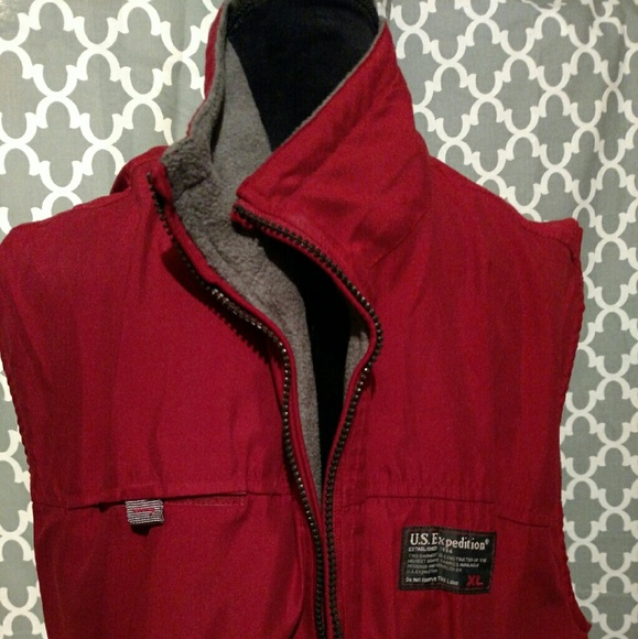 Reversible vest