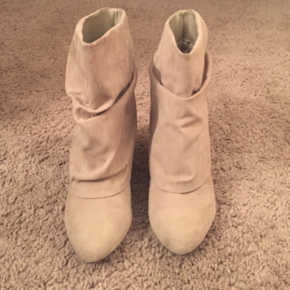 Shoes - Heels