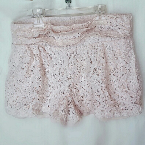 Forever 21 tan shorts