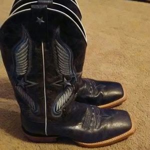 Ariat cowboy boots