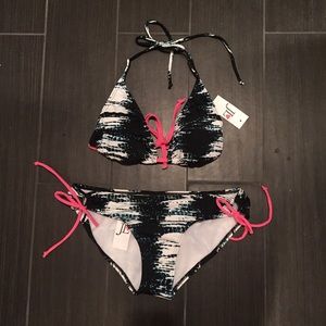 NWT blue/white/pink graphic bikini S