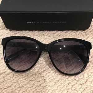 Marc Jacobs Sunglasses MJJ 411/S