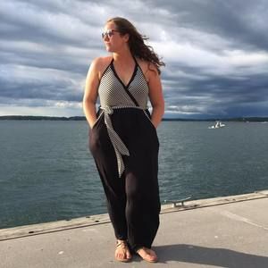 Meet your Posher, Claire