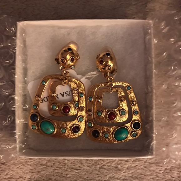 Fashion earrings