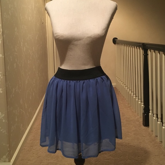 Flirty Blue Flared Skirt w/Elastic Waist