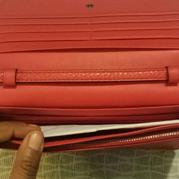 NWOT Marc Jacobs red leather crossbody bag - Picture 3 of 6