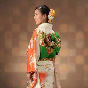 Meet your Posher, Hana