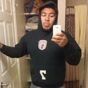 Meet your Posher, Alex