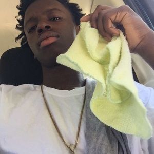 Meet your Posher, Kelvin