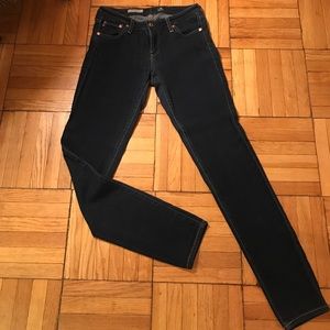 Size 28 AG Adriano Goldschmied skinny jeans