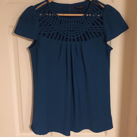 Banana Republic Tops - 🎉SALE Banana Republic NWOT blouse. Size Small
