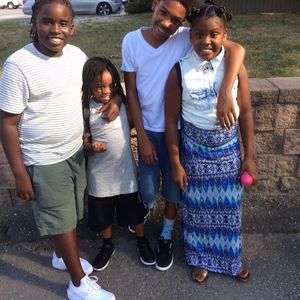 Meet your Posher, Cyrus