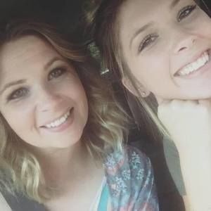 Meet your Posher, Leslie