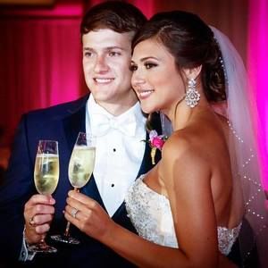 Meet your Posher, Aly