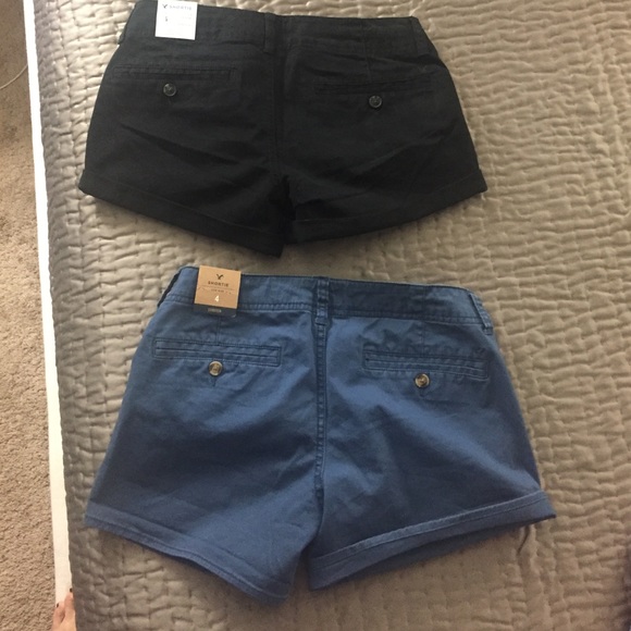 Bundle of 2 NWT American Eagle Shorts size 4 - Picture 3 of 3