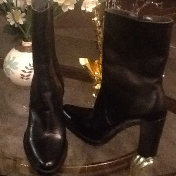 boots - Picture 4 of 4