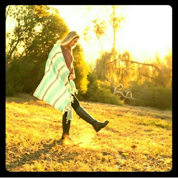 25% off when you use the code BrittanyCop25 - Picture 4 of 4