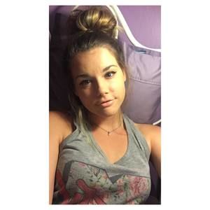 Meet your Posher, Cynthia