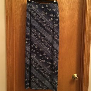 Vintage maxi skirt