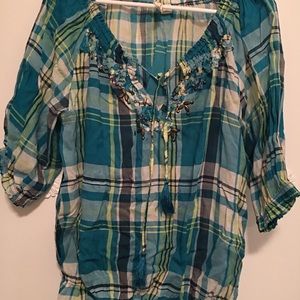 WOMANS COUNTRY SHIRTS
