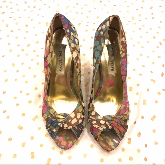 Steve Madden Shoes - 🎉BLACK FRIDAY PRE SALE Steve Madden Heels